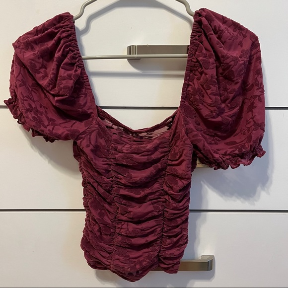 Madeline & Monroe Purple Floral Puff Sleeve Ruched Top Y2K - Picture 4 of 8